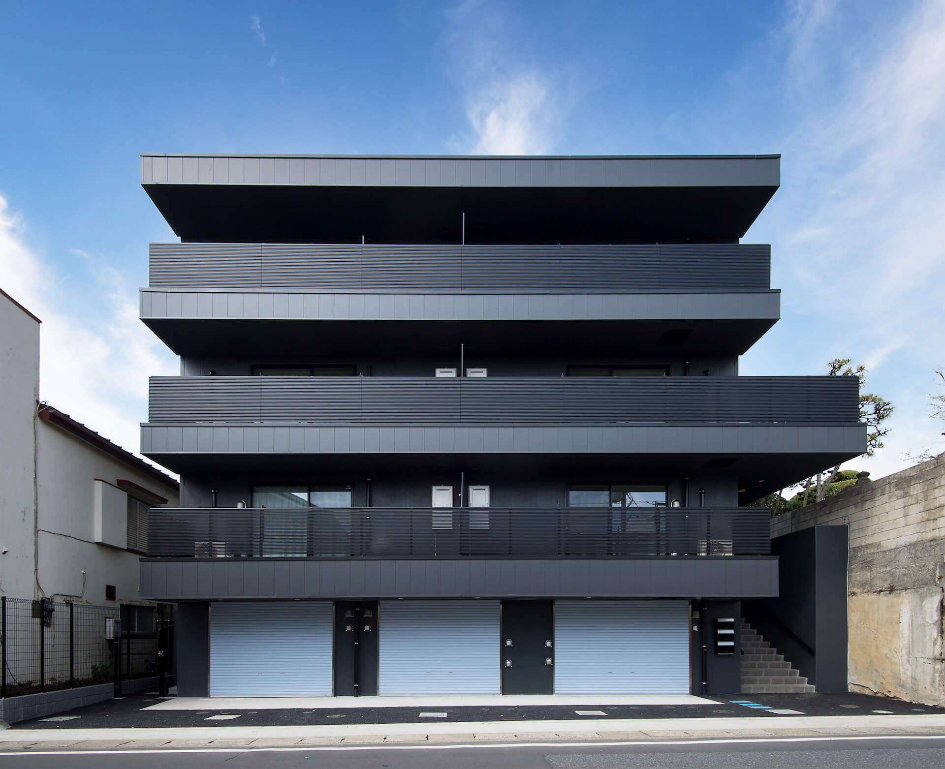 Brezza Marina Shonan (マンション)